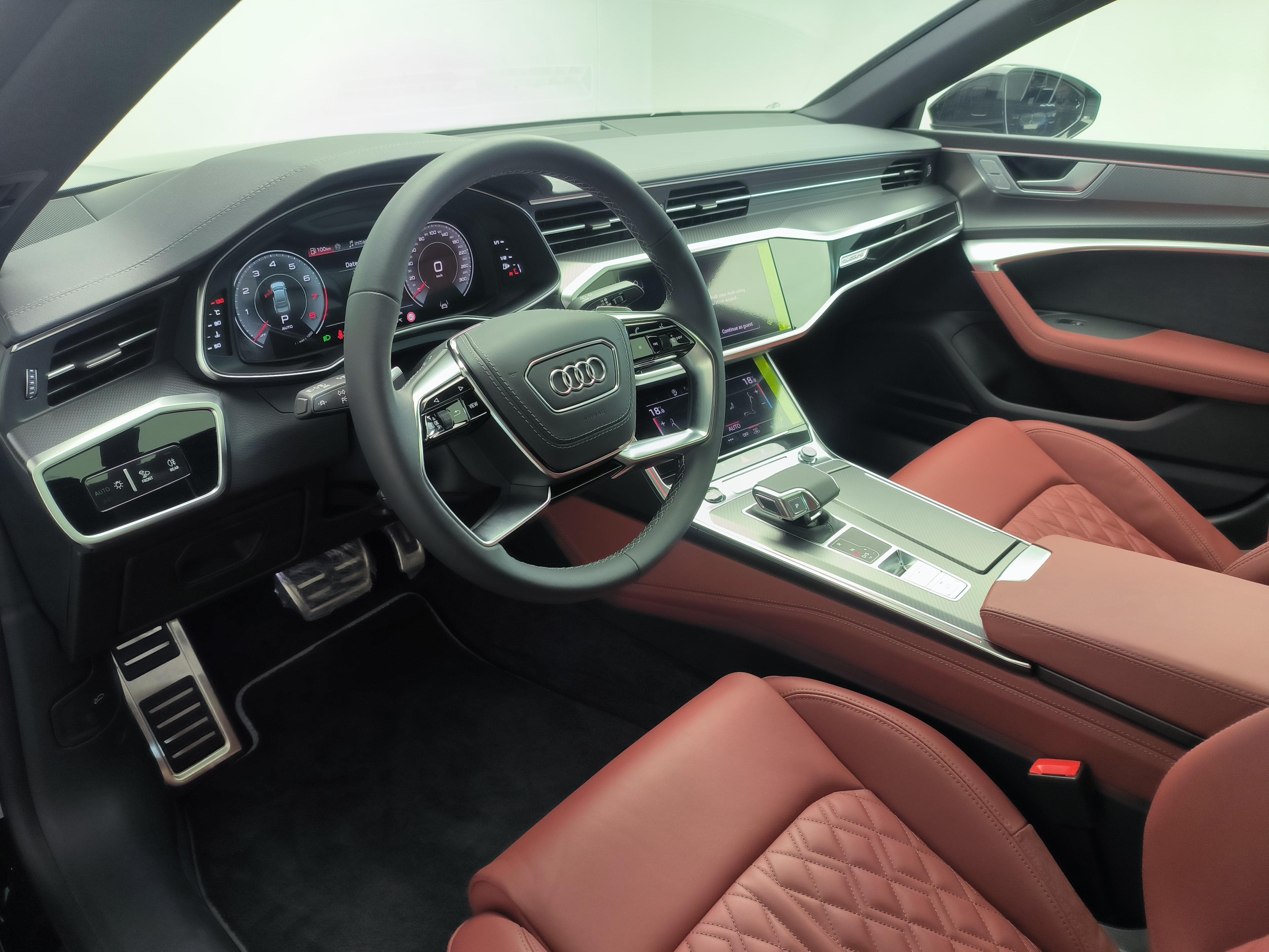 Audi A7 L - 2