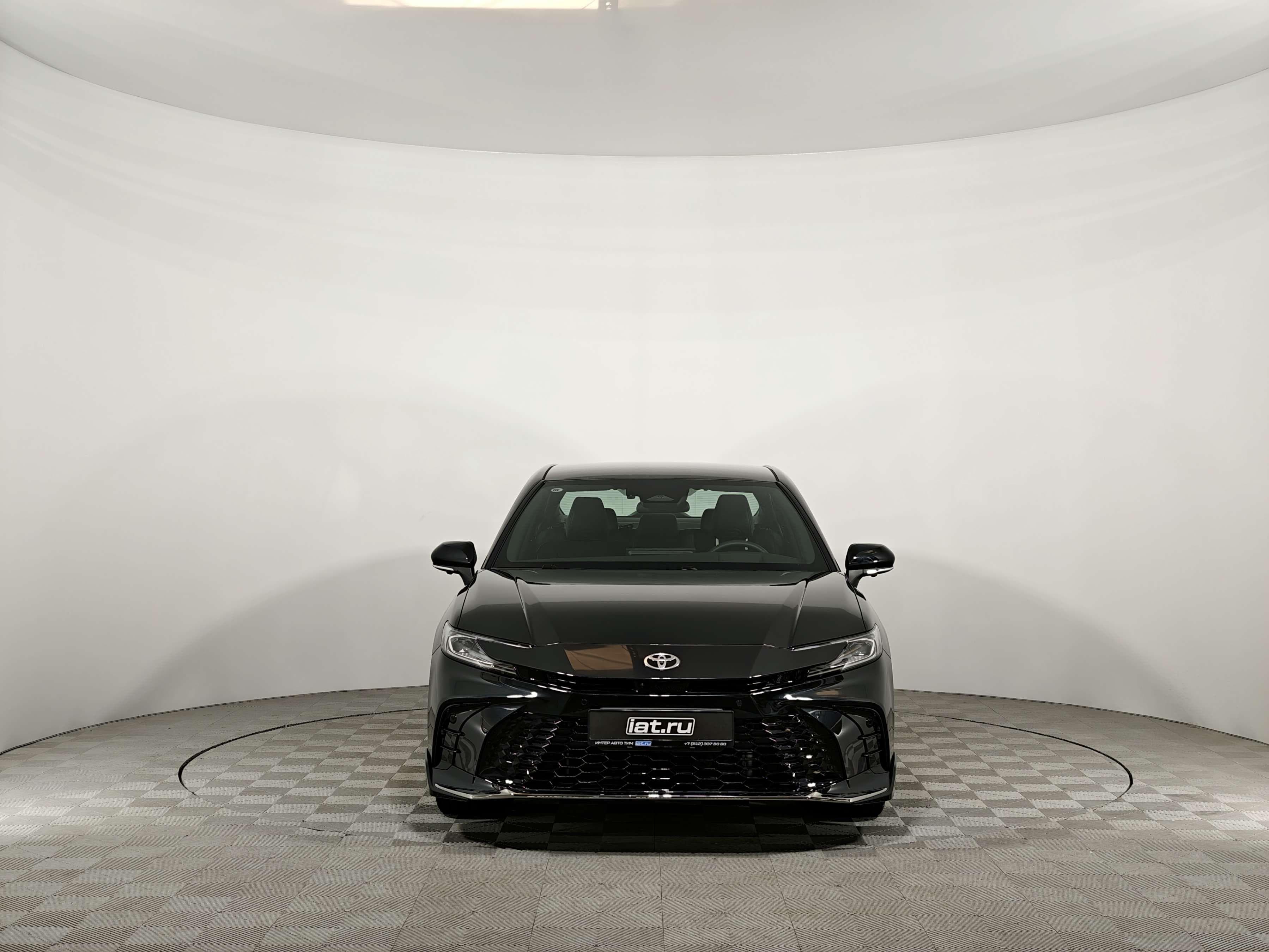 Toyota Camry - 2