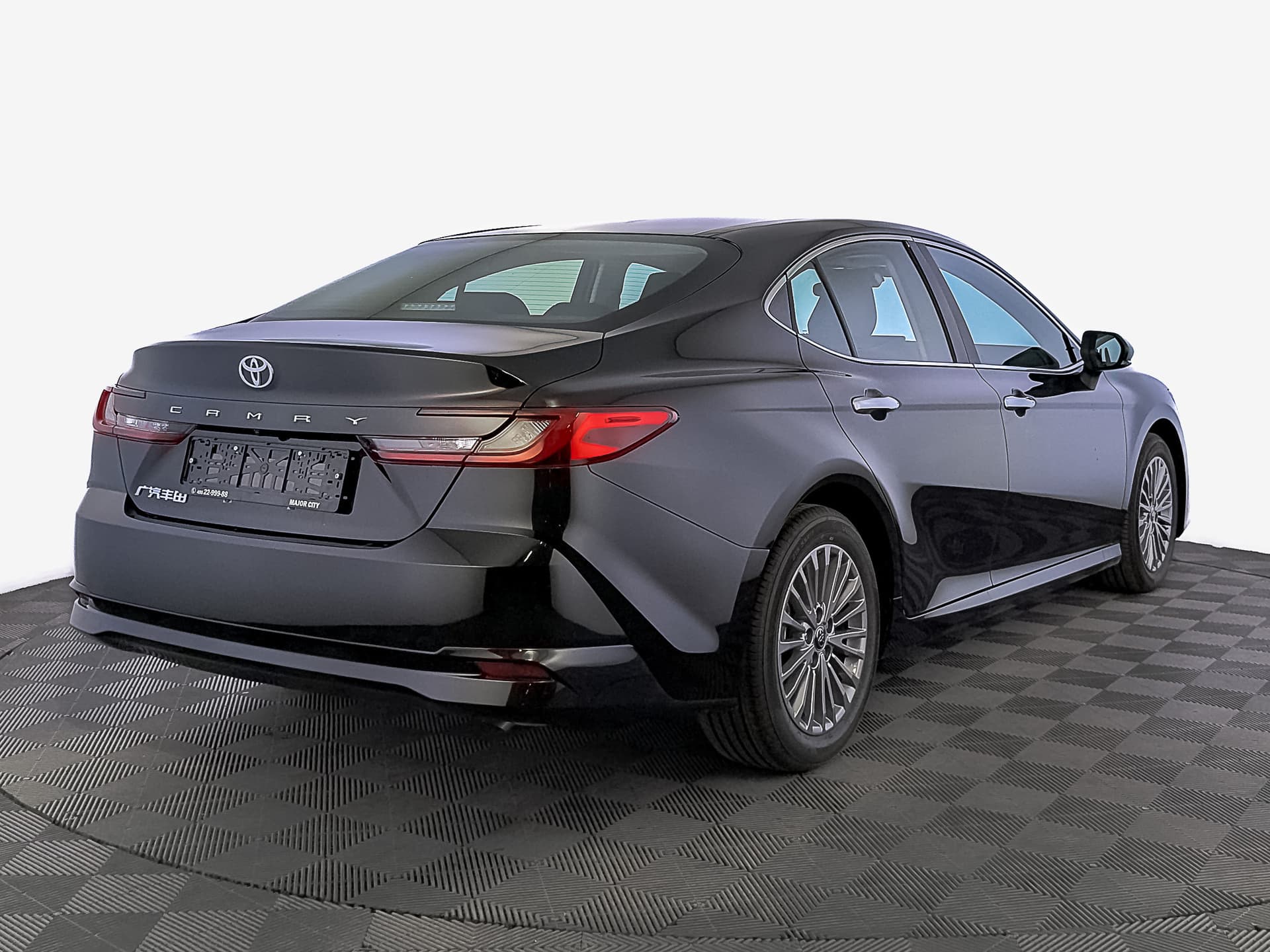 Toyota Camry - 3