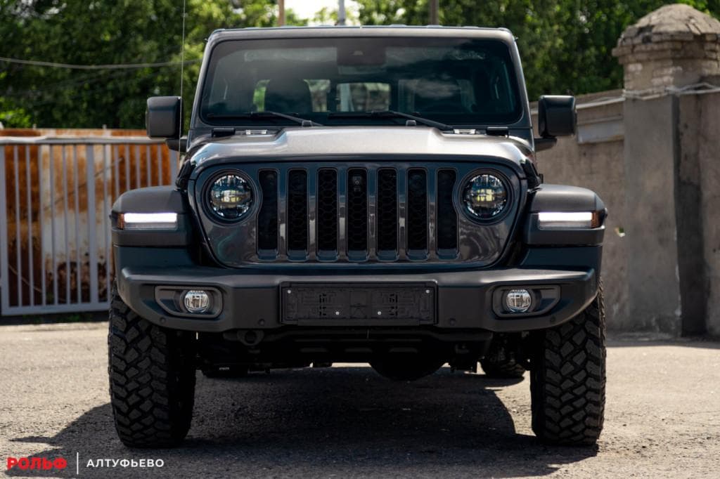 Jeep Wrangler Gladiator - 3