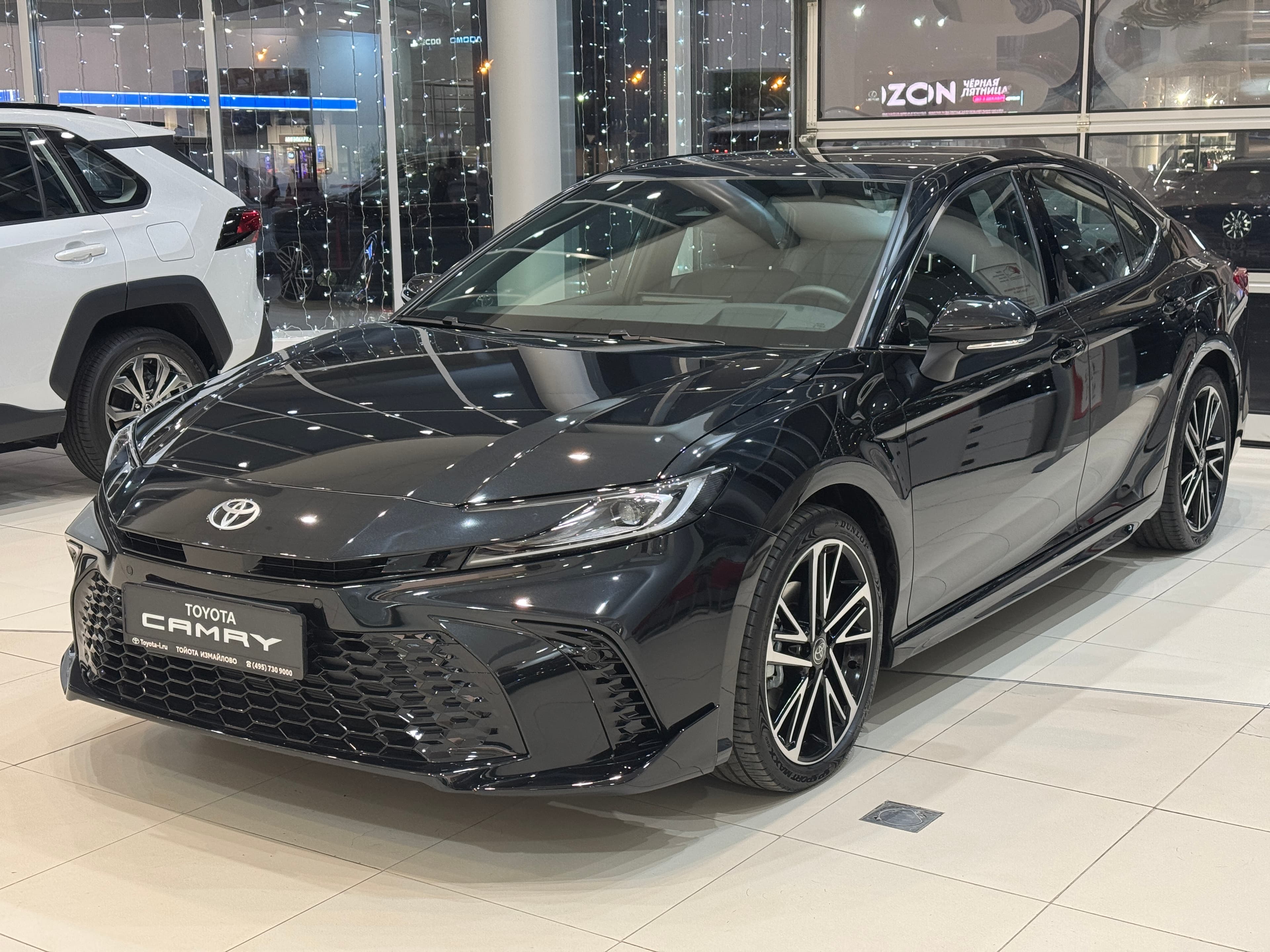 Toyota Camry - 2