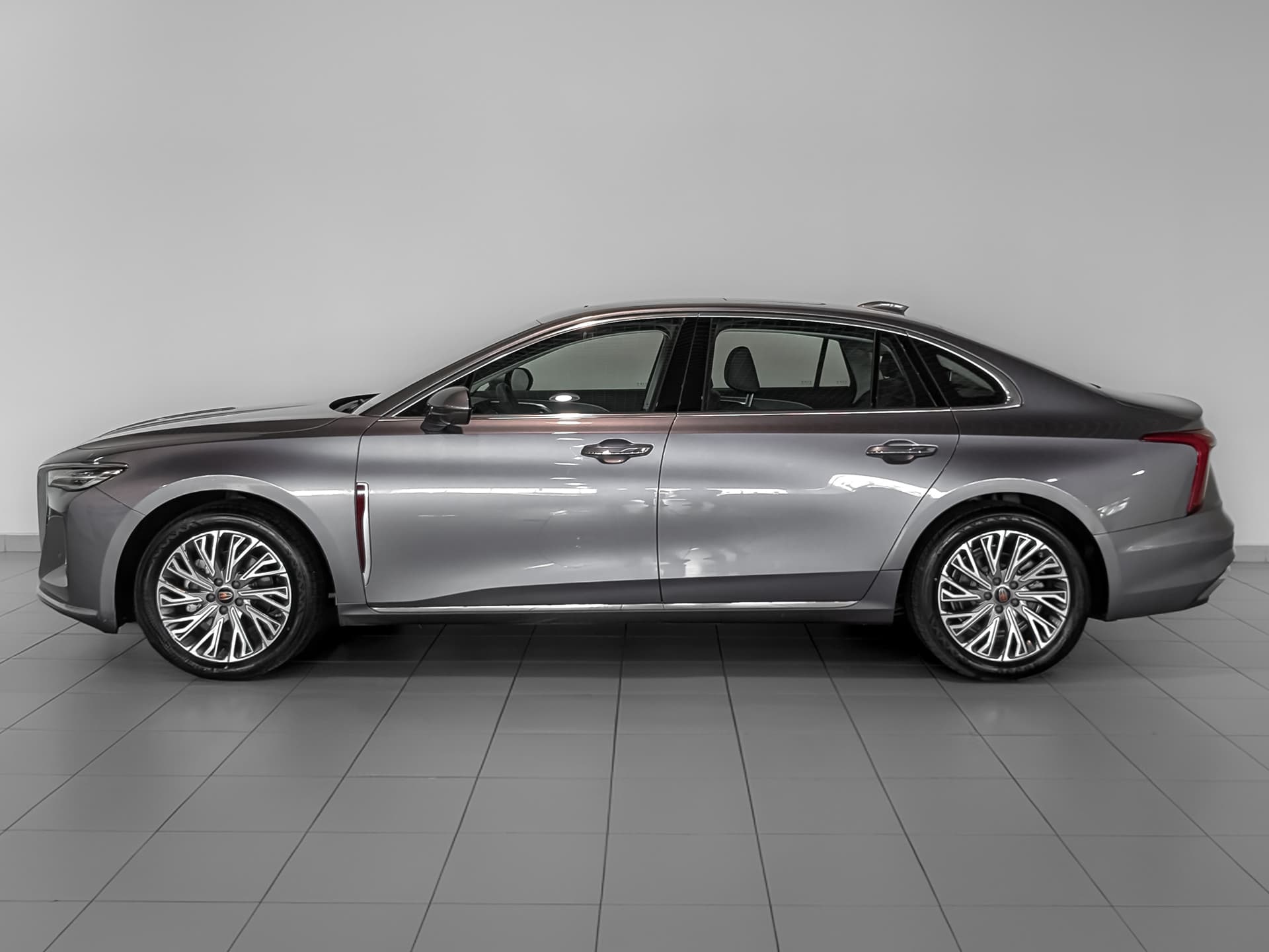 Hongqi H5 - 4
