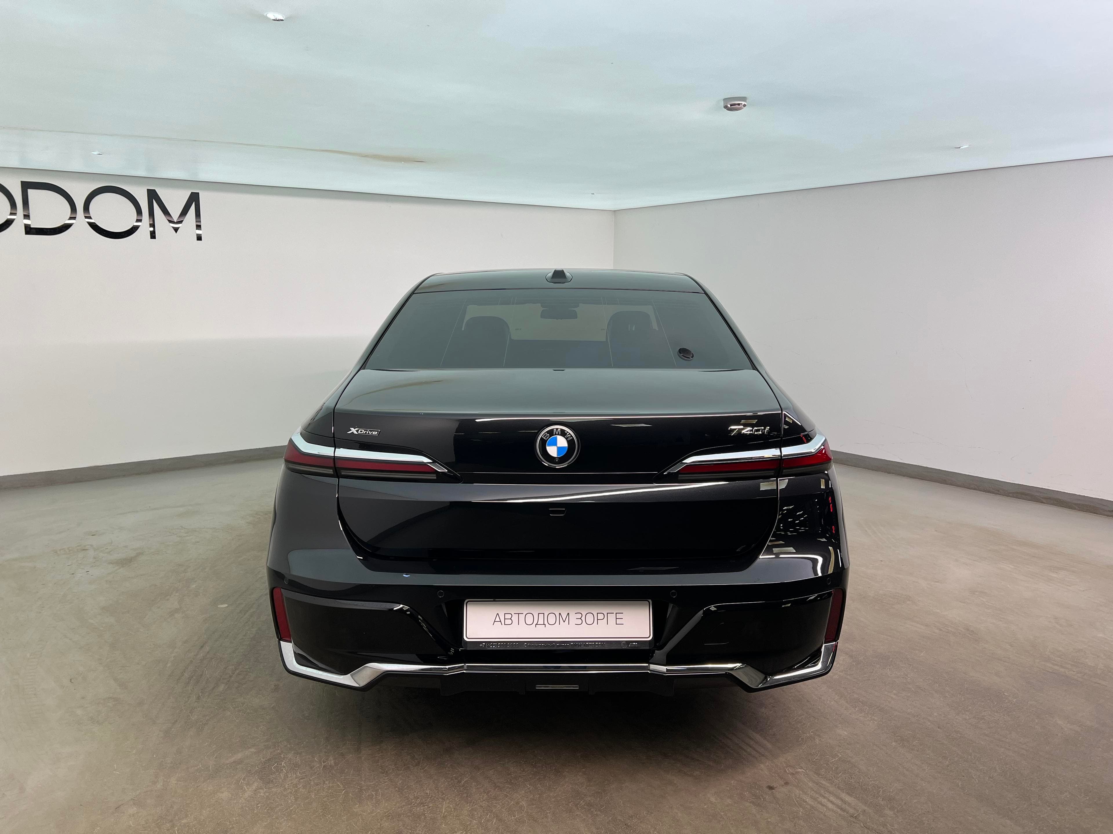 BMW 7 серия - 5