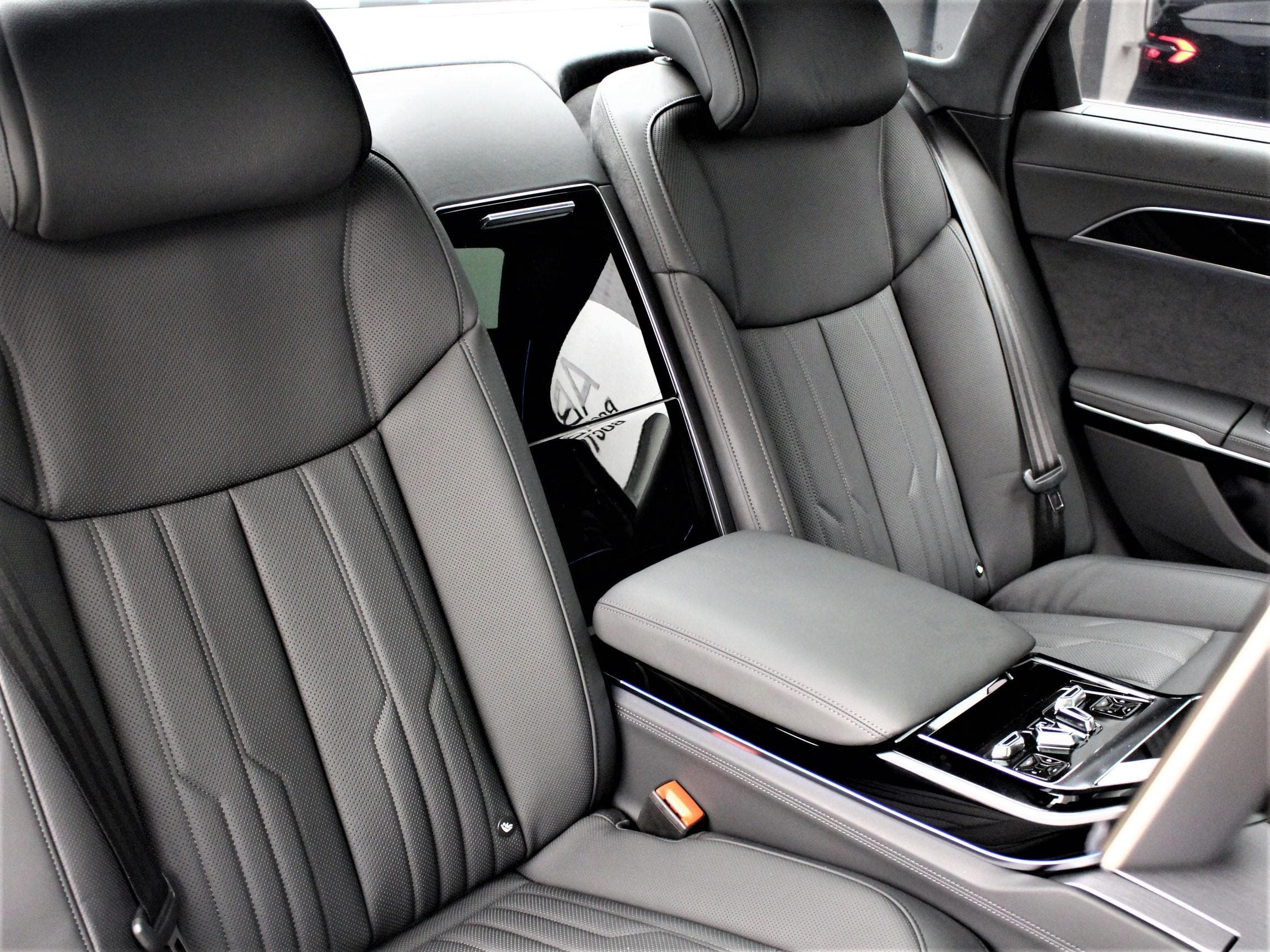 Audi A8 L - 4