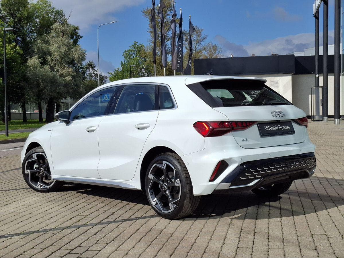 Audi A3 Sportback - 5