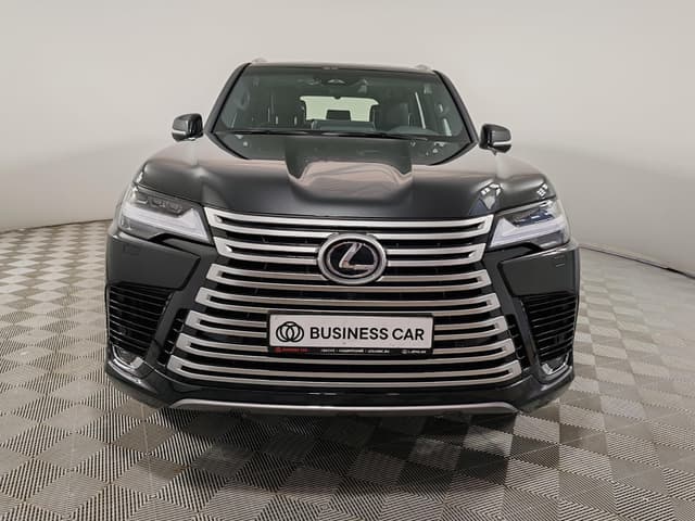 Lexus LX 500d - 3