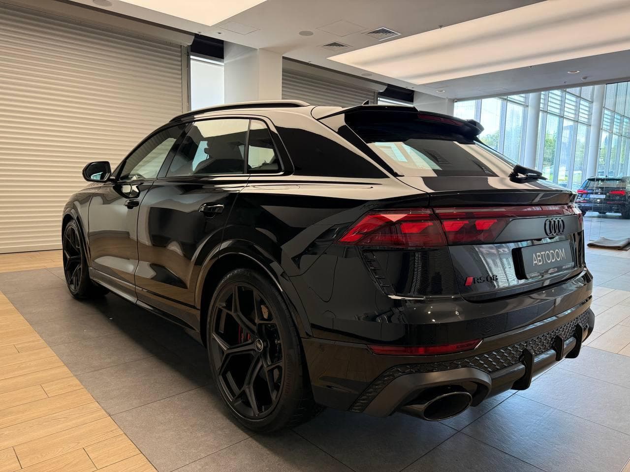 Audi RS Q8 - 4