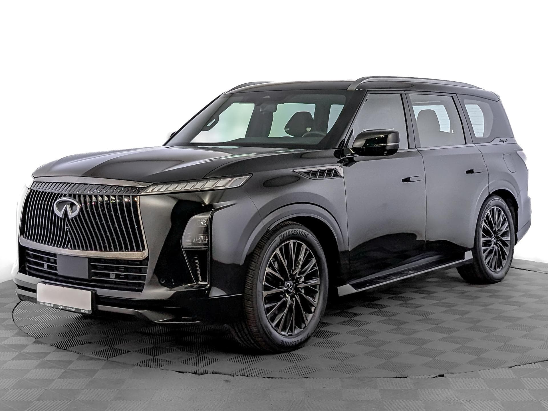 INFINITI QX80 - 2