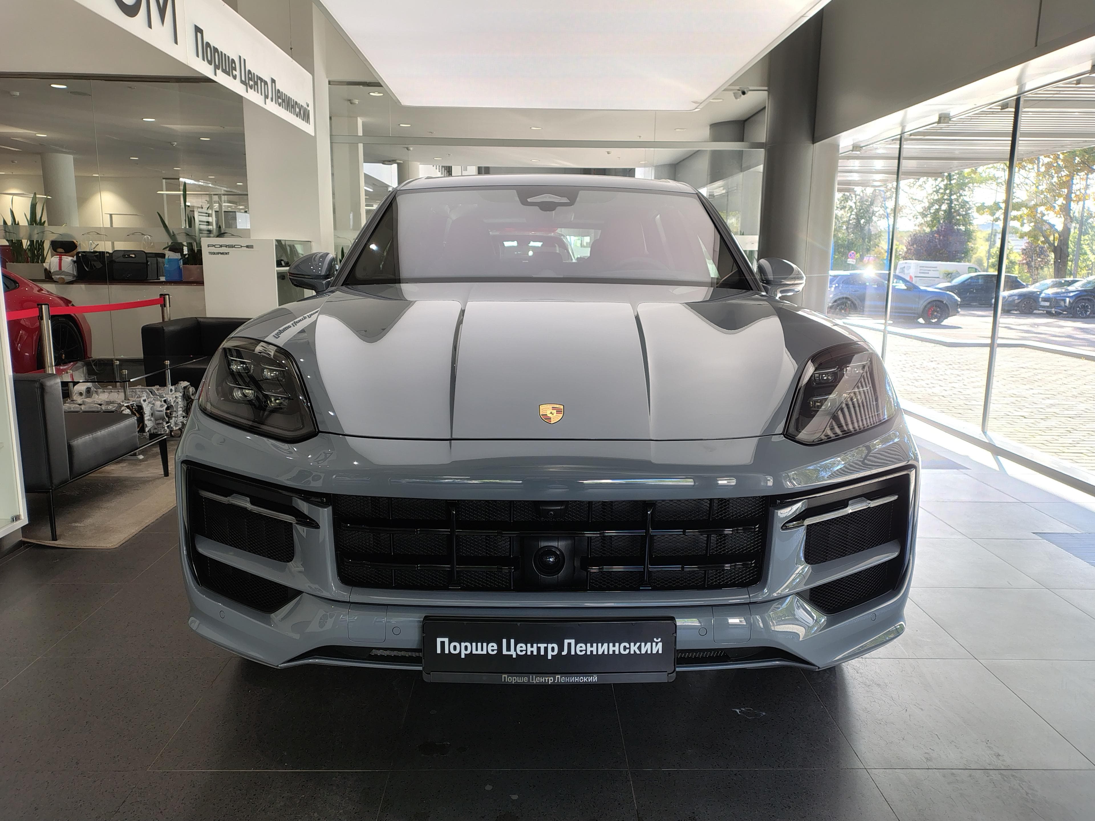 Porsche Cayenne - 5