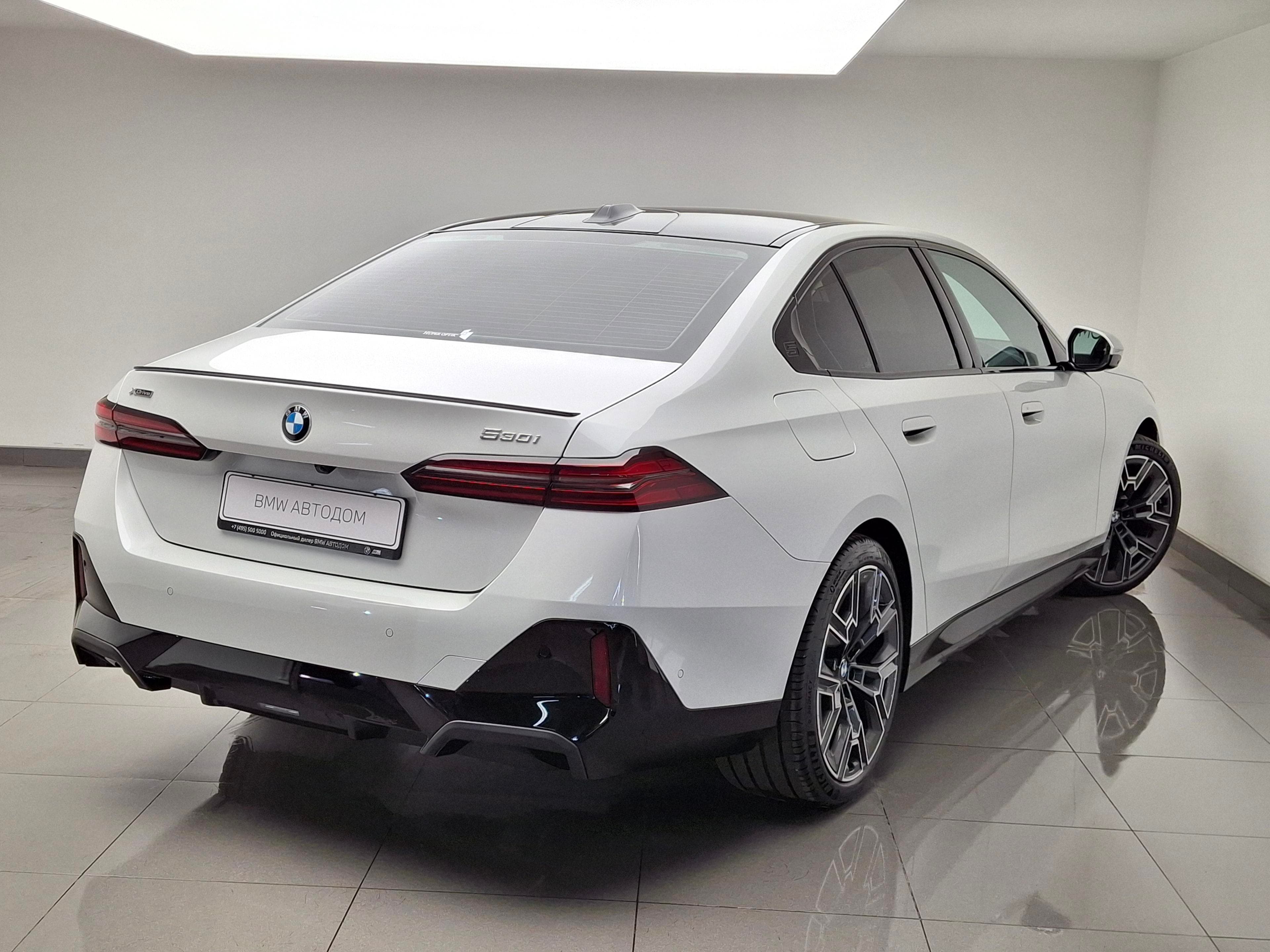 BMW 5 серия - 4