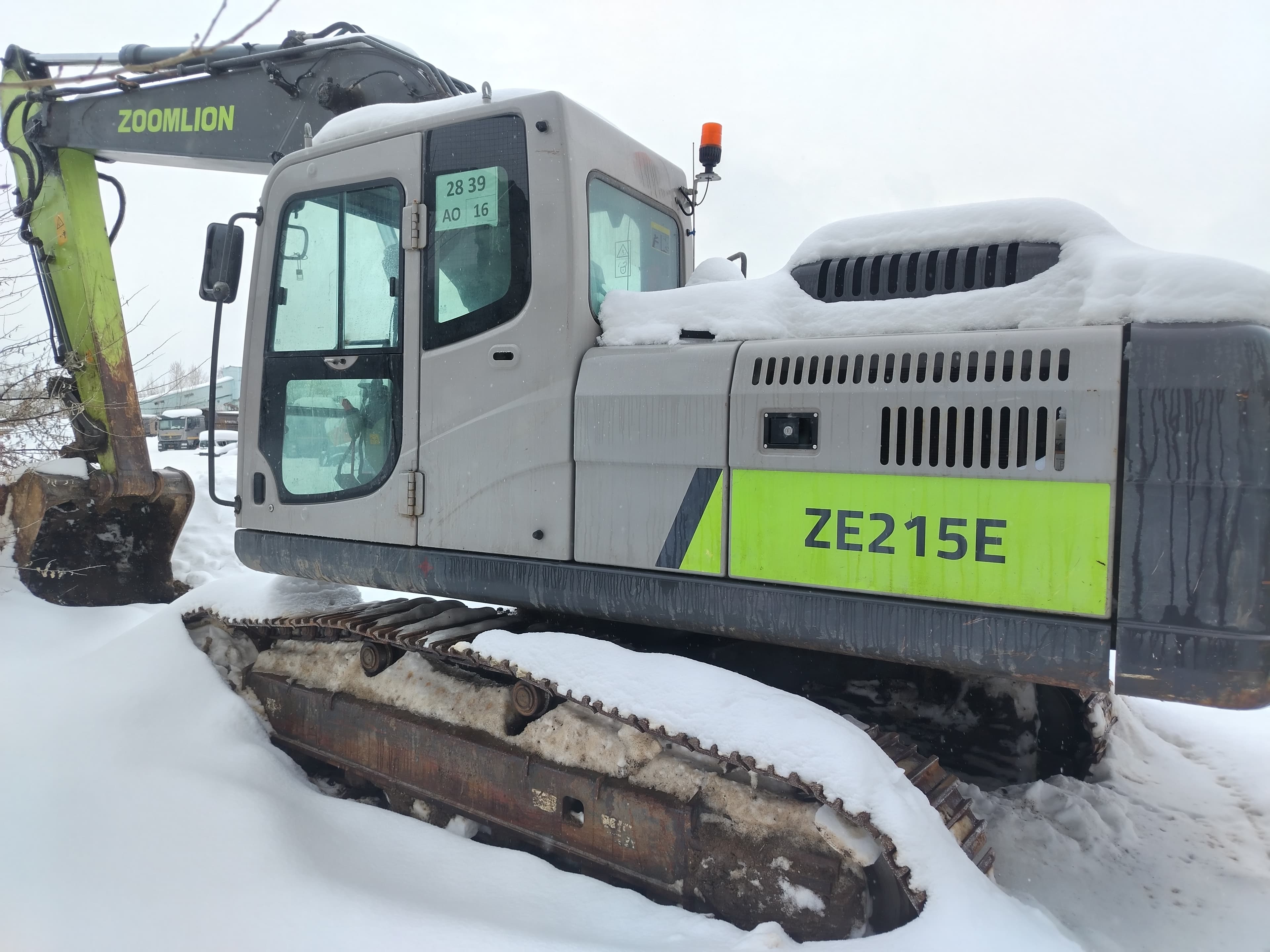 Zoomlion ZE215 Экскаватор - 3