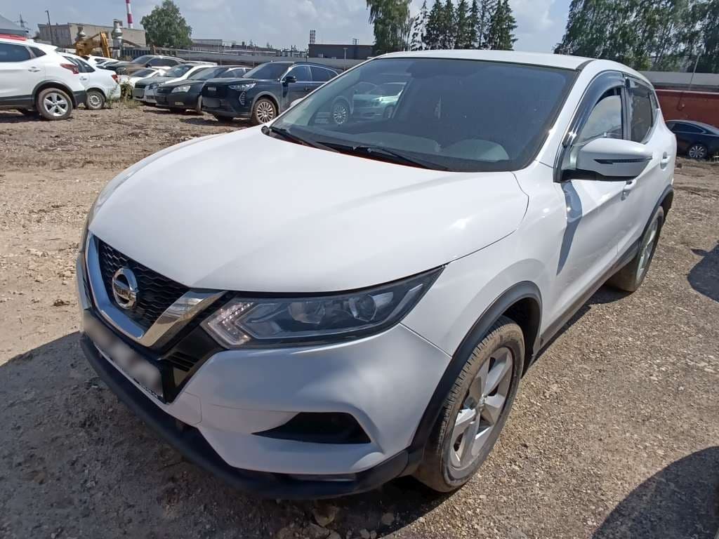Nissan Qashqai - 1