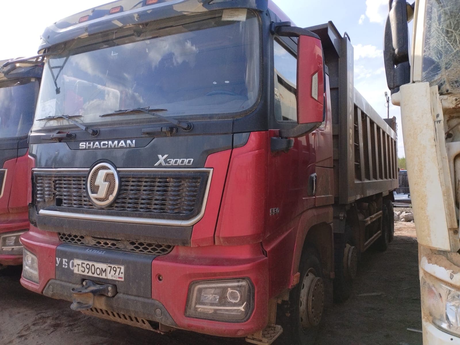 Shacman (Shaanxi) SX* 8x4 Самосвал - 1