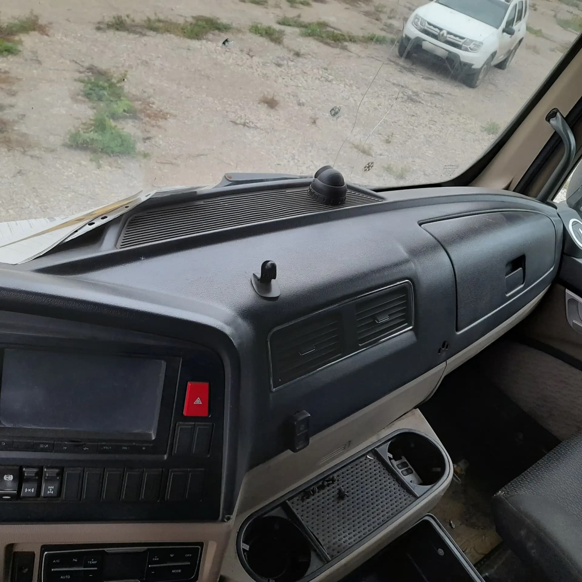 Howo T5G 8x4 Самосвал - 5