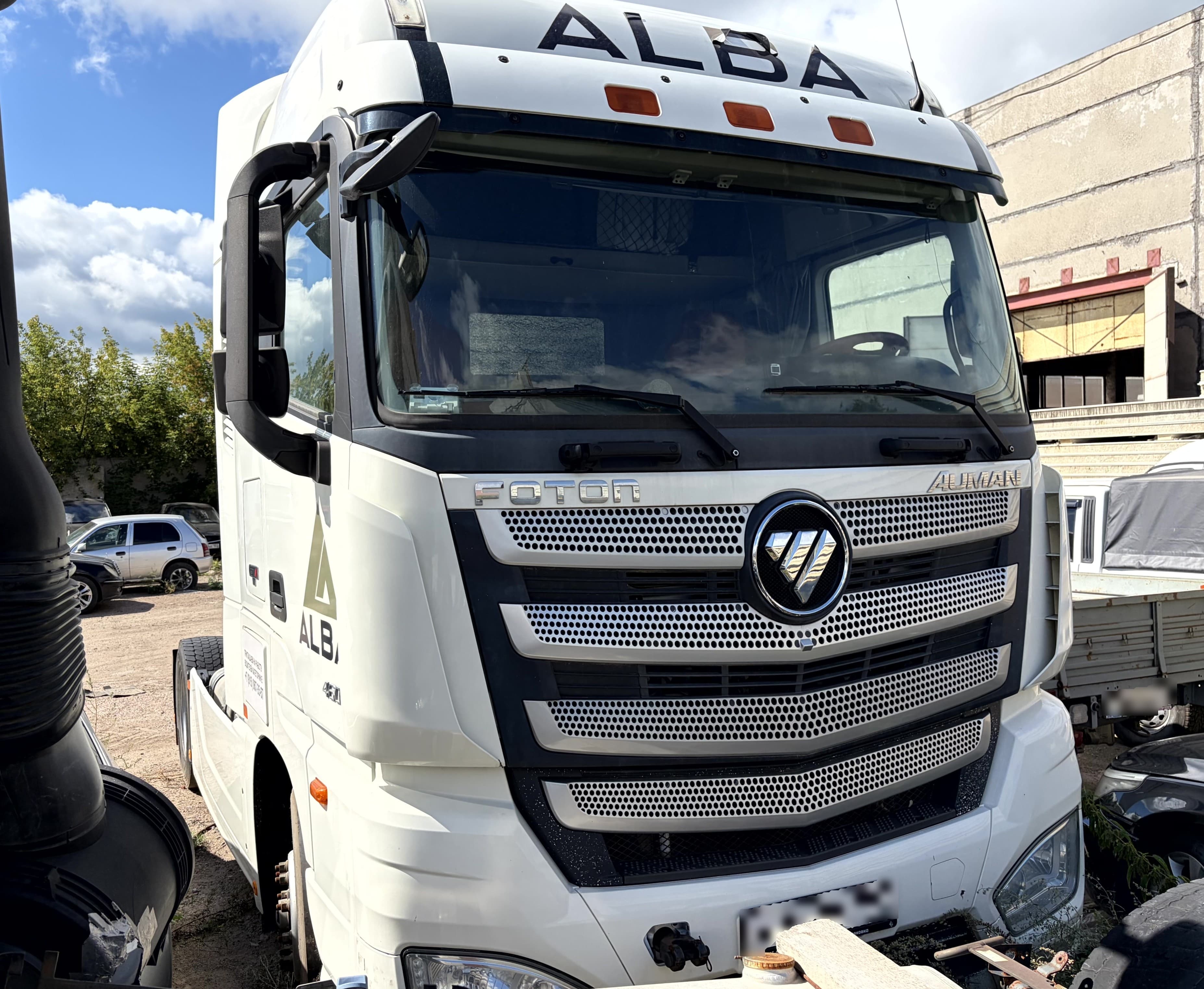 Foton AUMAN 4x2 Седельный тягач - 2