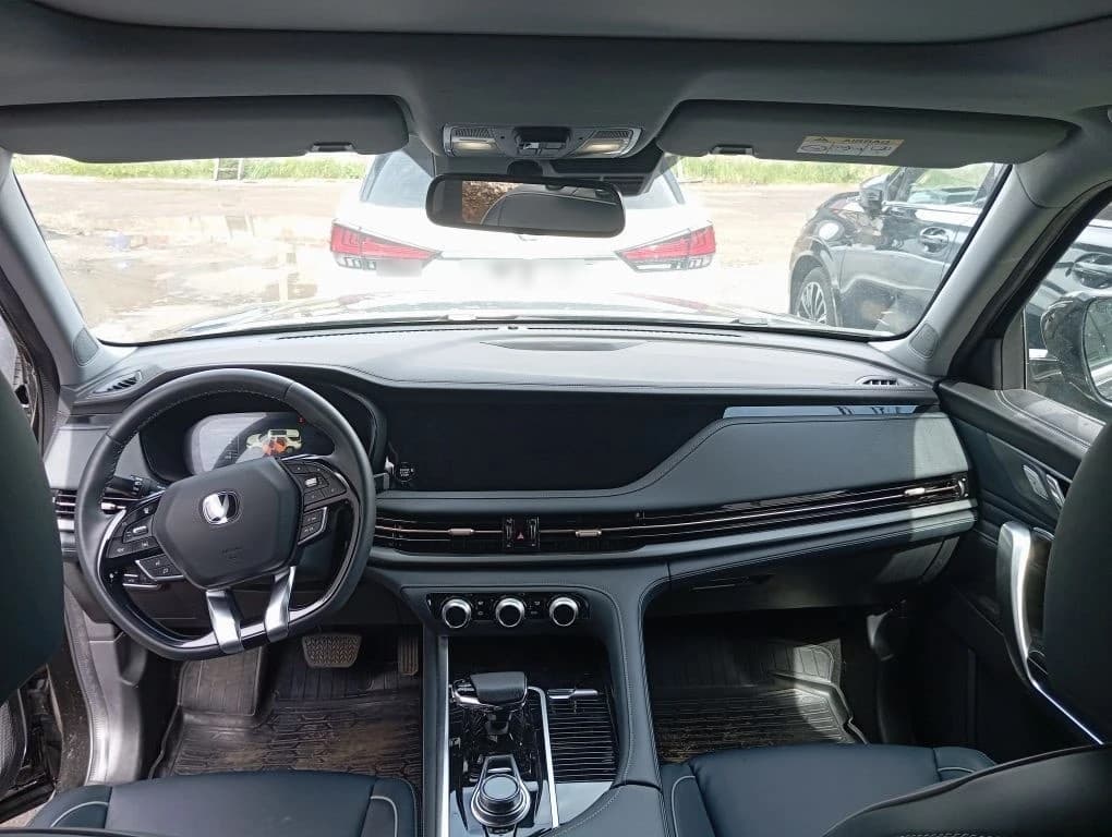 Changan CS95 - 5