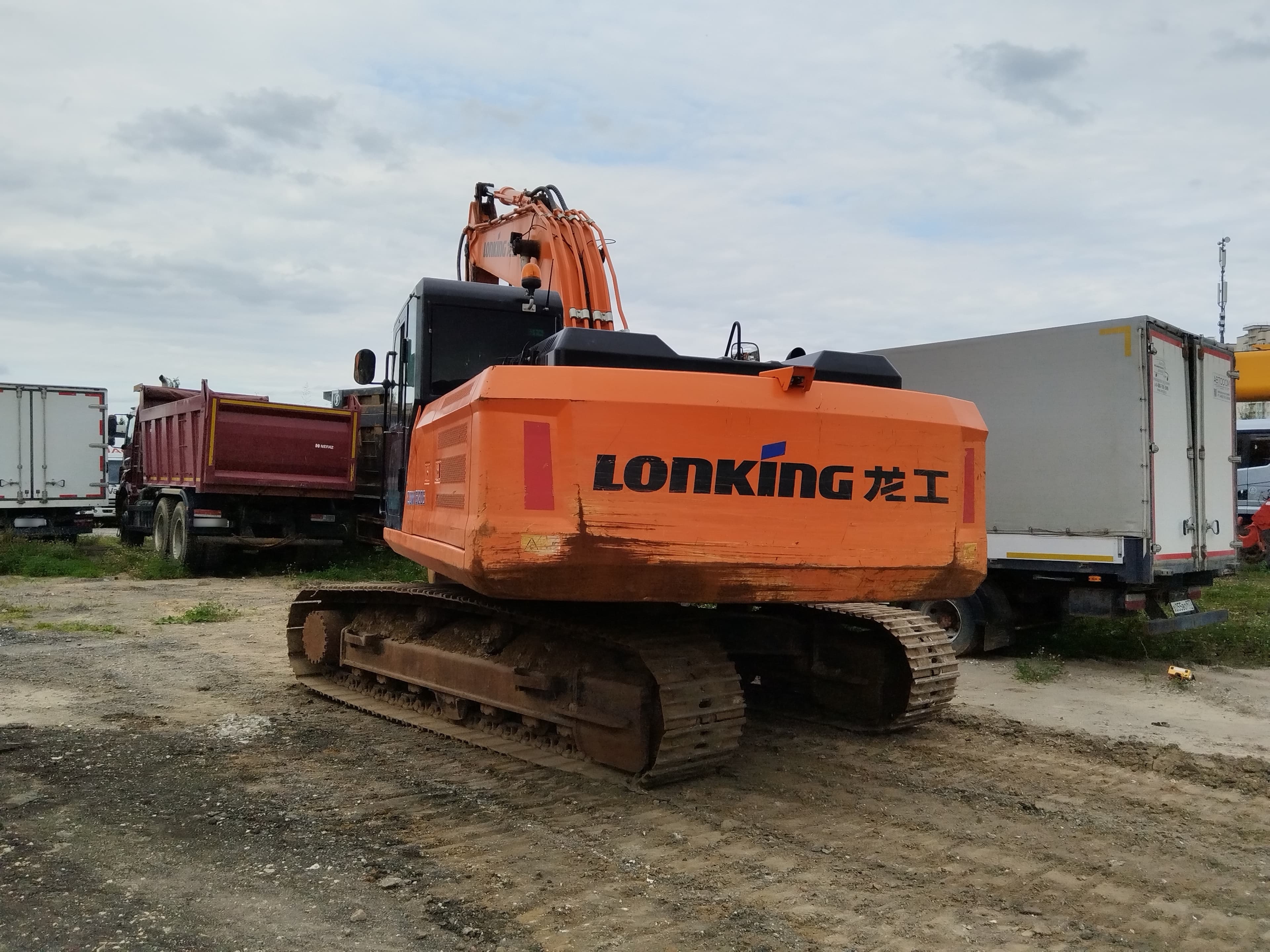Lonking CDM6205 Экскаватор - 4