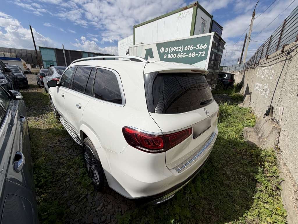 Mercedes-Benz GLS - 3