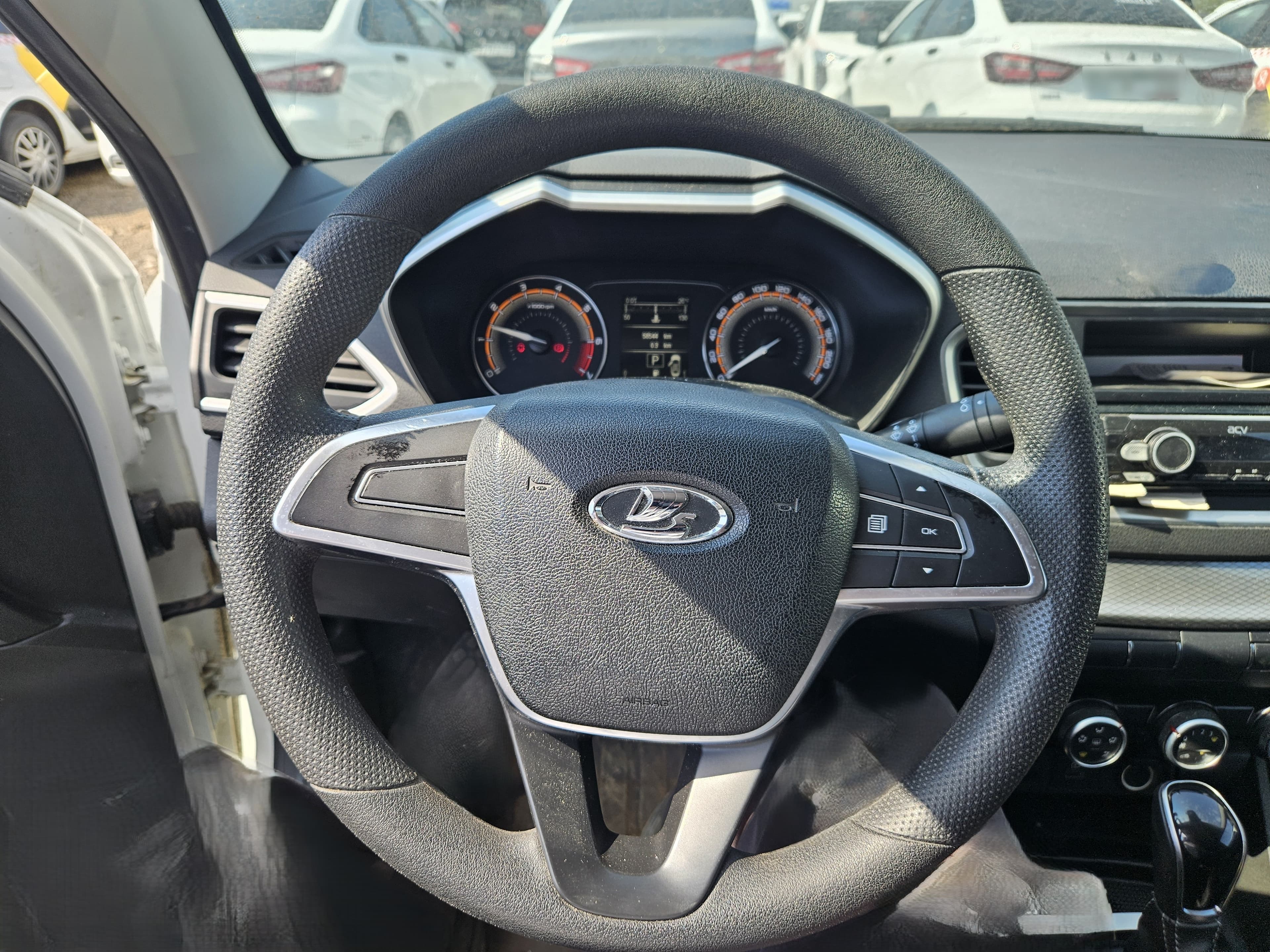 Lada Vesta седан - 5
