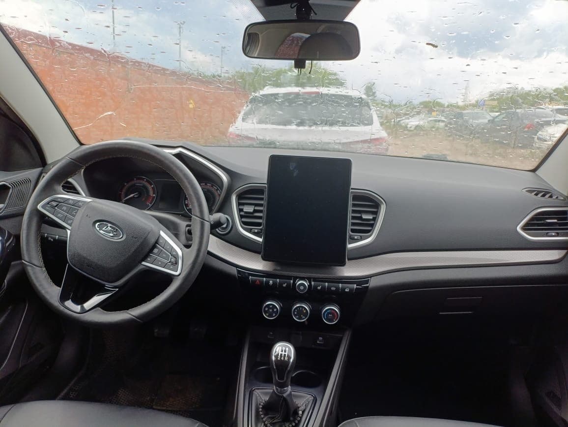Lada Vesta SW Cross - 5