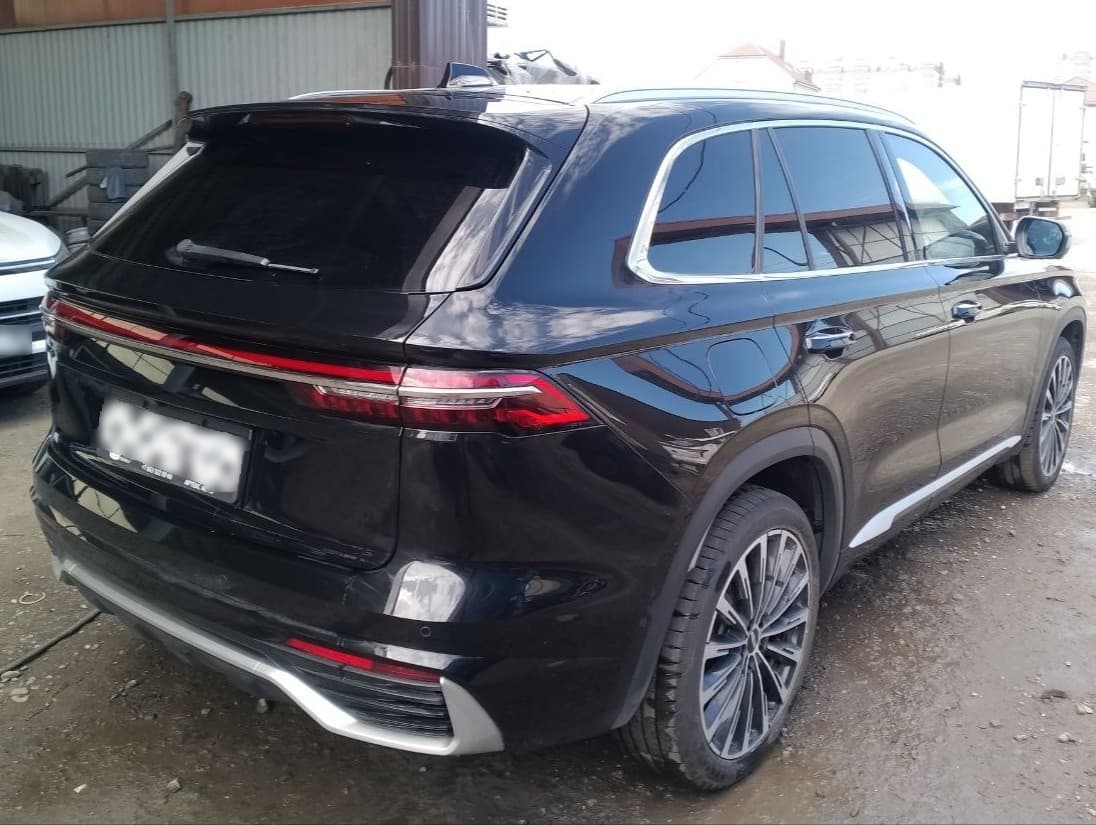 Geely Monjaro - 3