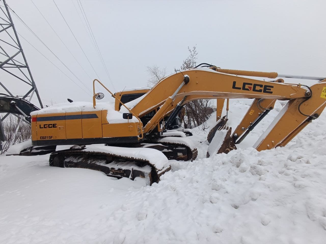 Lgce E6215 Экскаватор - 2