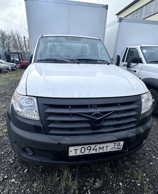 UAZ Profi - 2