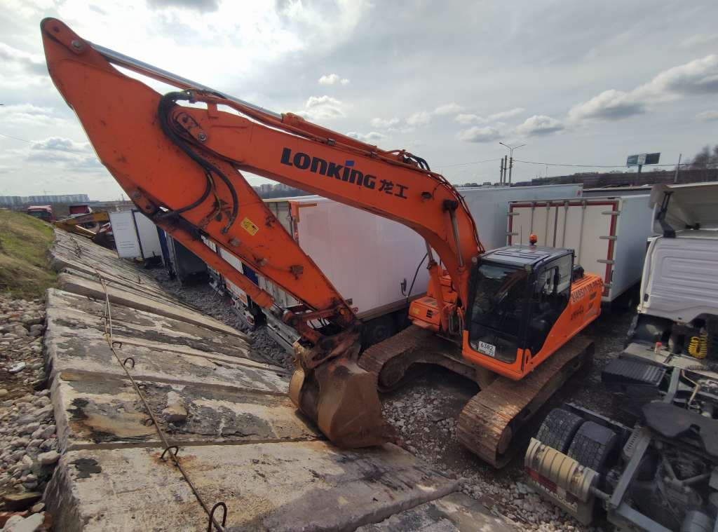 Lonking CDM6225 Экскаватор - 1