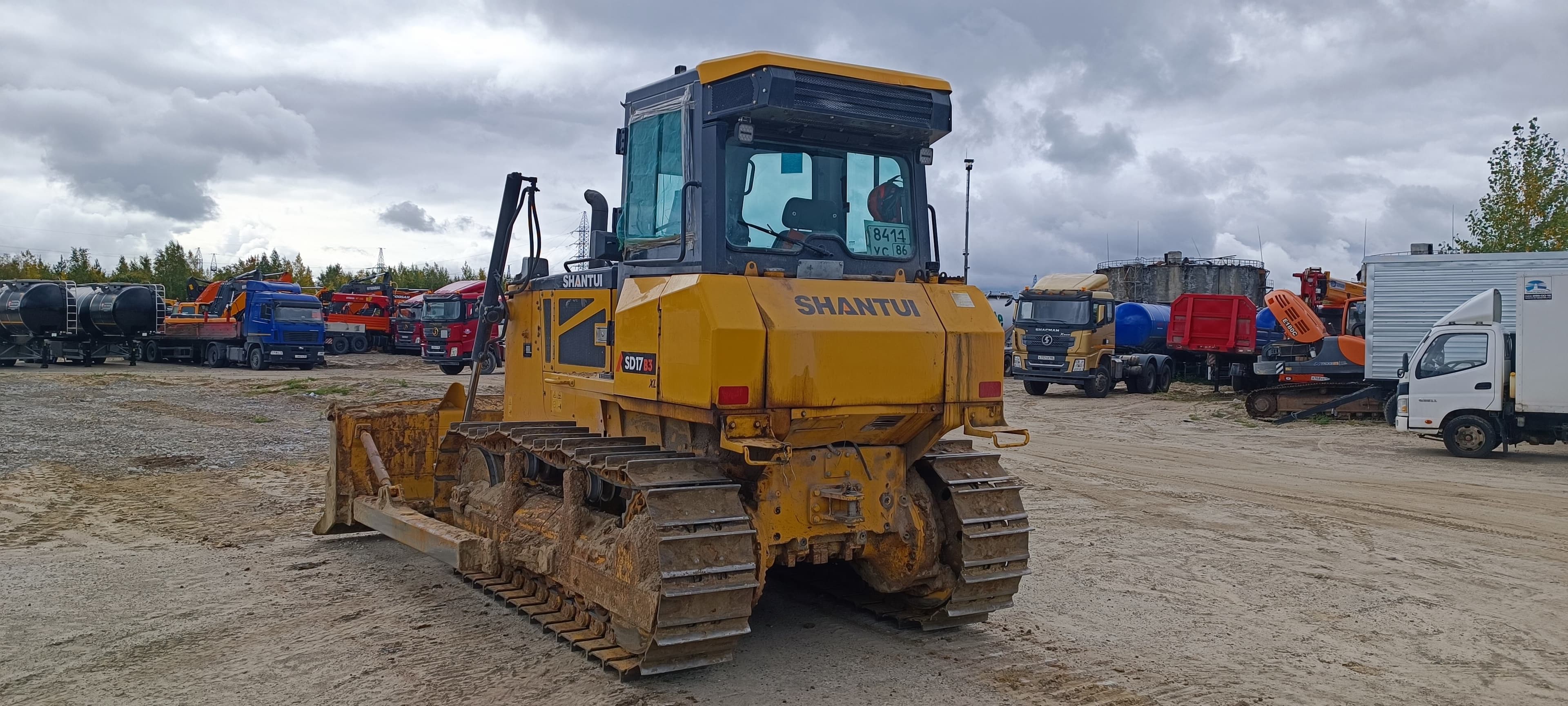 Shantui SD17 Бульдозер - 4