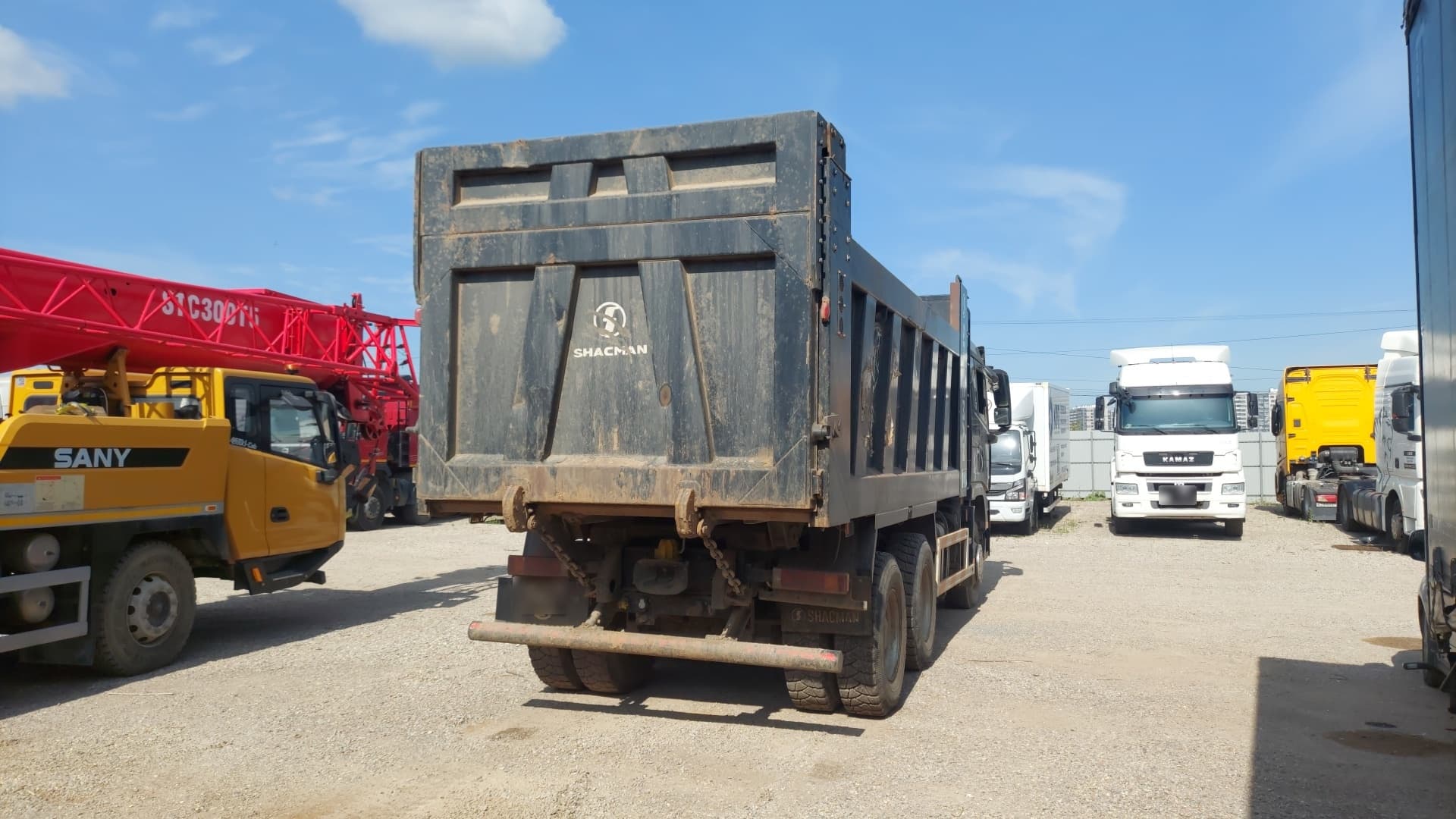 Shacman (Shaanxi) SX* 6x4 Самосвал - 3