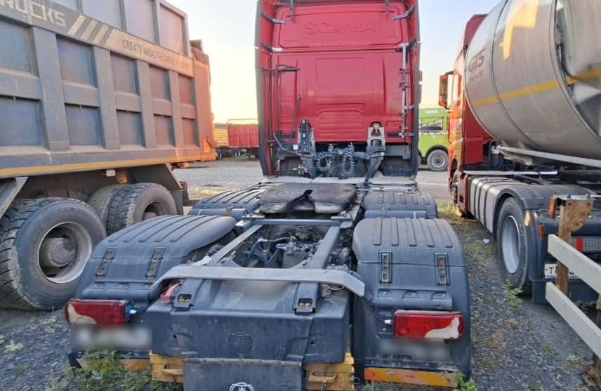 Scania S 6x2 Седельный тягач - 3