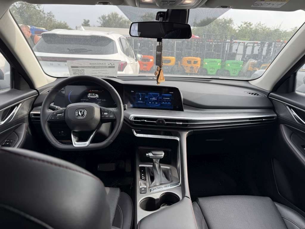 Changan CS35 Plus - 5