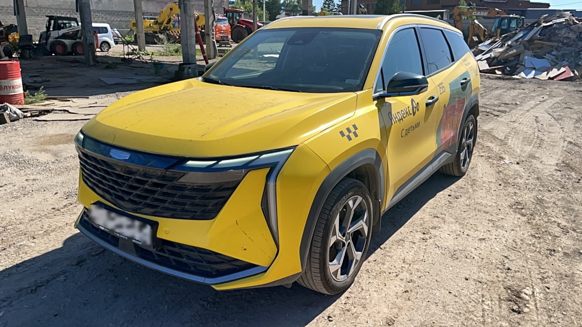Geely Atlas - 1