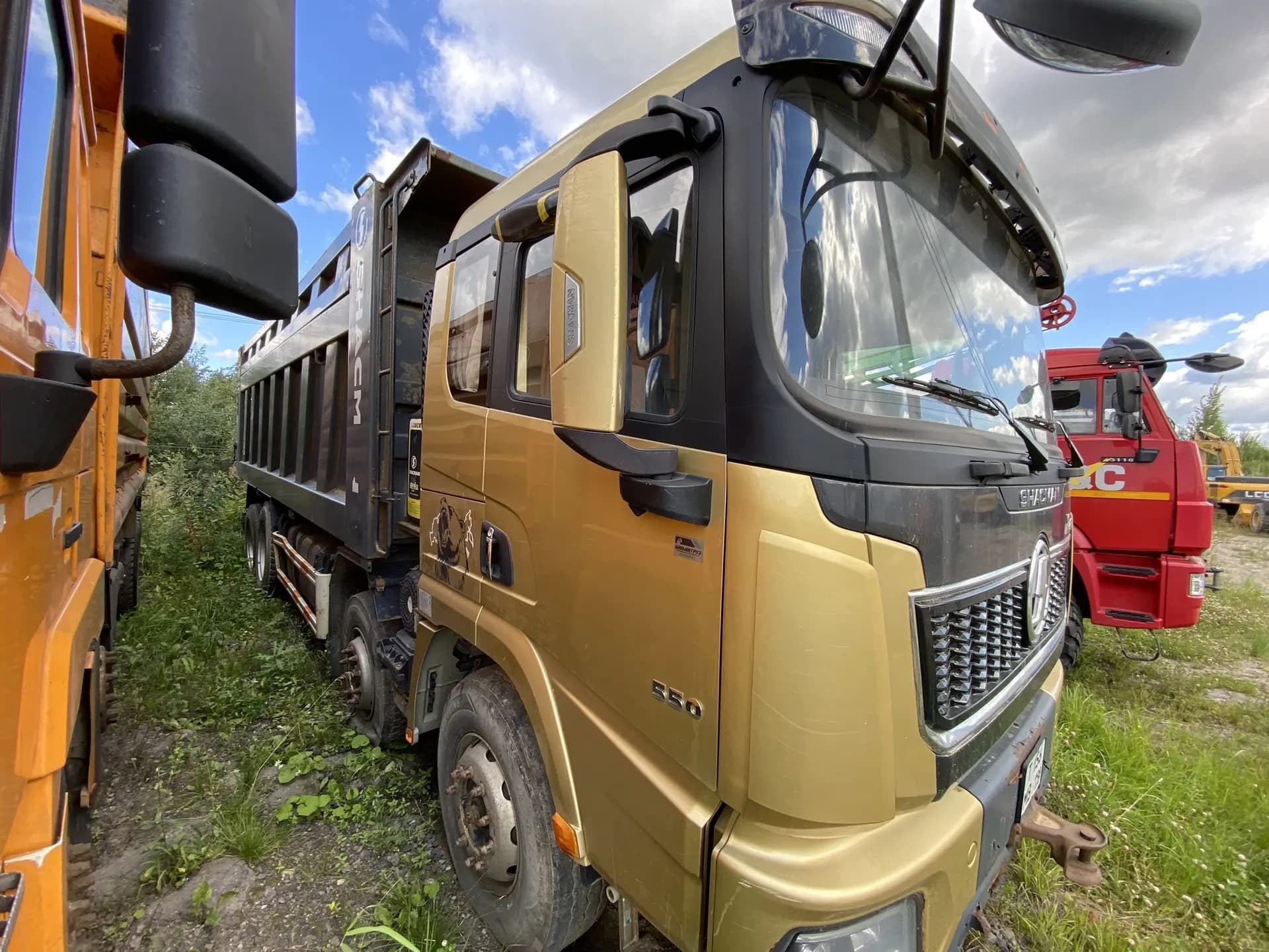 Shacman (Shaanxi) SX* 8x4 Самосвал - 2