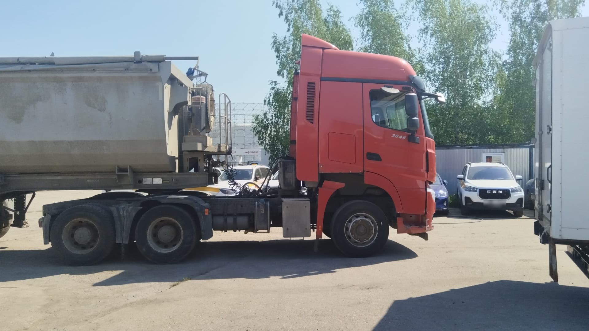 Beiben 2648 6x4 Седельный тягач - 3