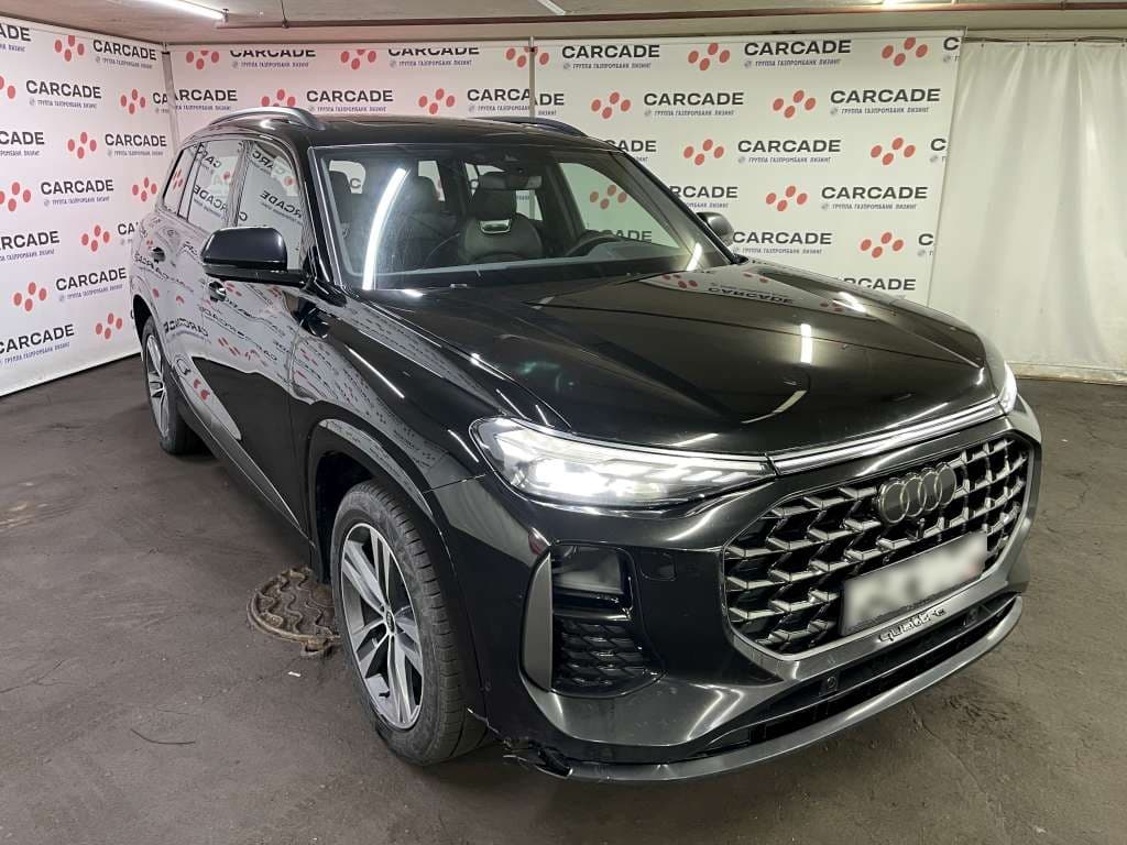 Audi Q6 - 2