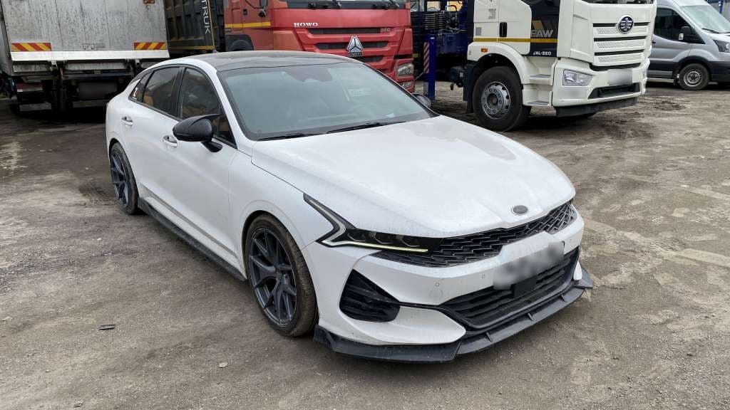 KIA K5 - 2