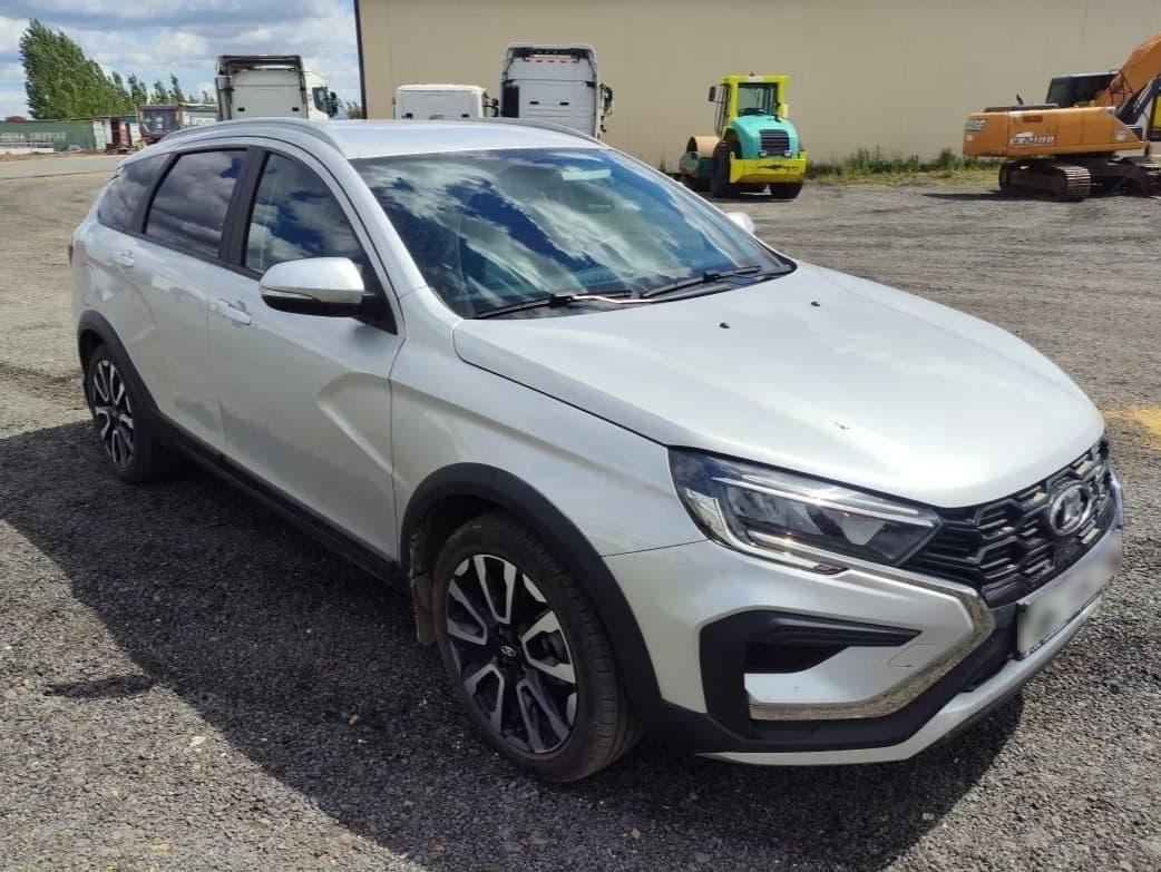 Lada Vesta SW Cross - 2