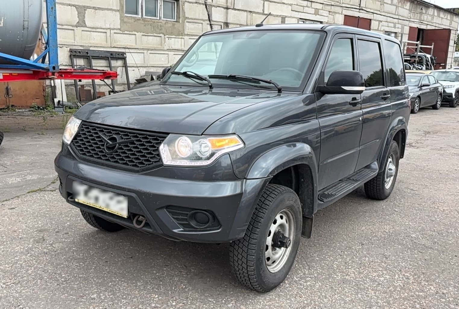 UAZ PATRIOT - 1