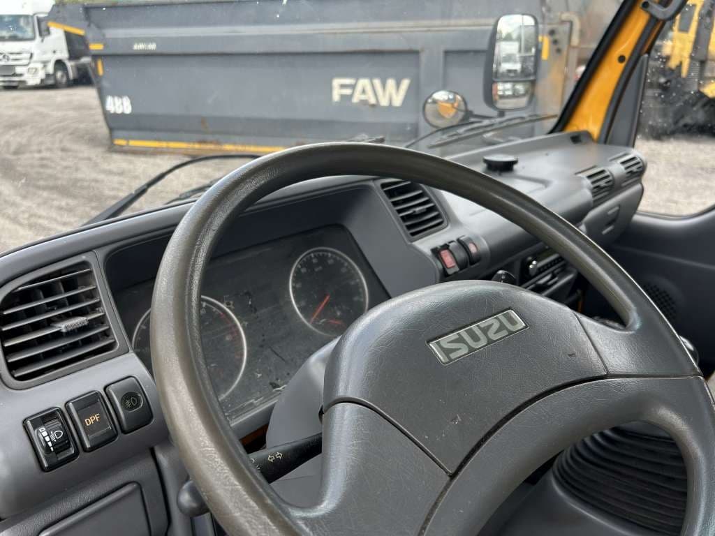 ISUZU YAD* 4x2 Автовышка - 5