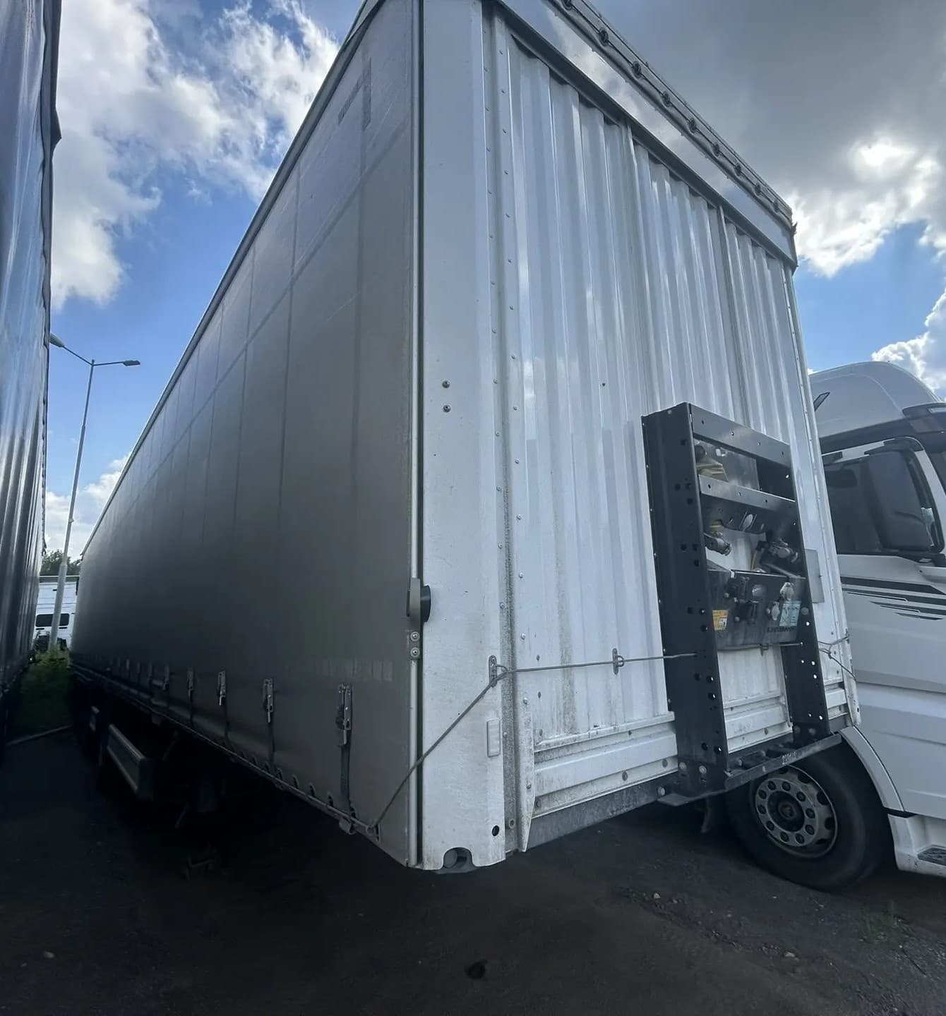 Kassbohrer MAXIMA Полуприцеп шторный - 2