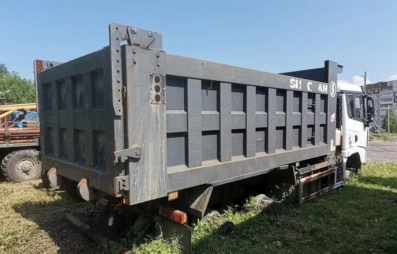 Shacman (Shaanxi) SX* 6x4 Самосвал - 3