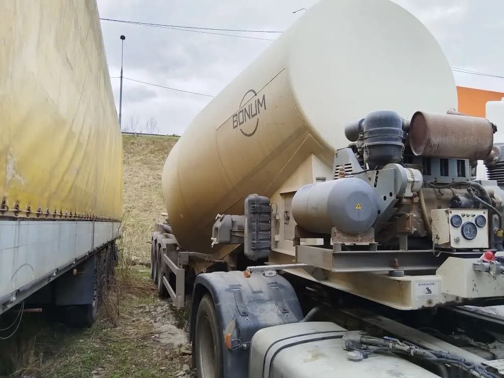 Bonum 914230 Полуприцеп цистерна для сыпучих грузов - 2