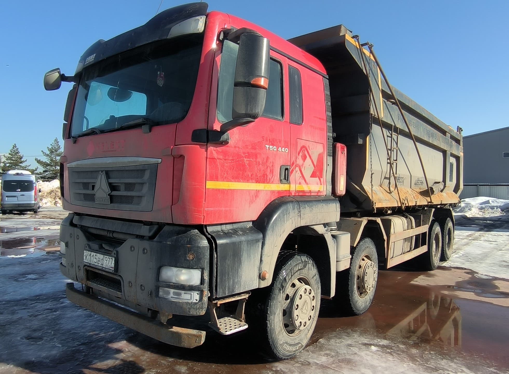 Howo T5G 8x4 Самосвал - 1