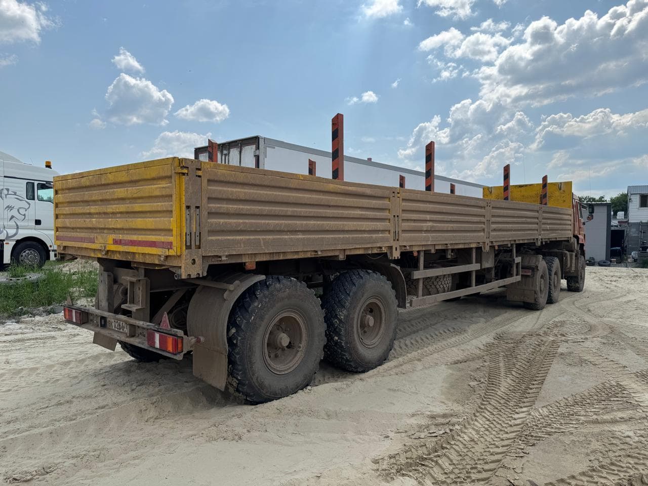 Туймазинский Завод Автобетоновозов 5885* Полуприцеп бортовой - 3