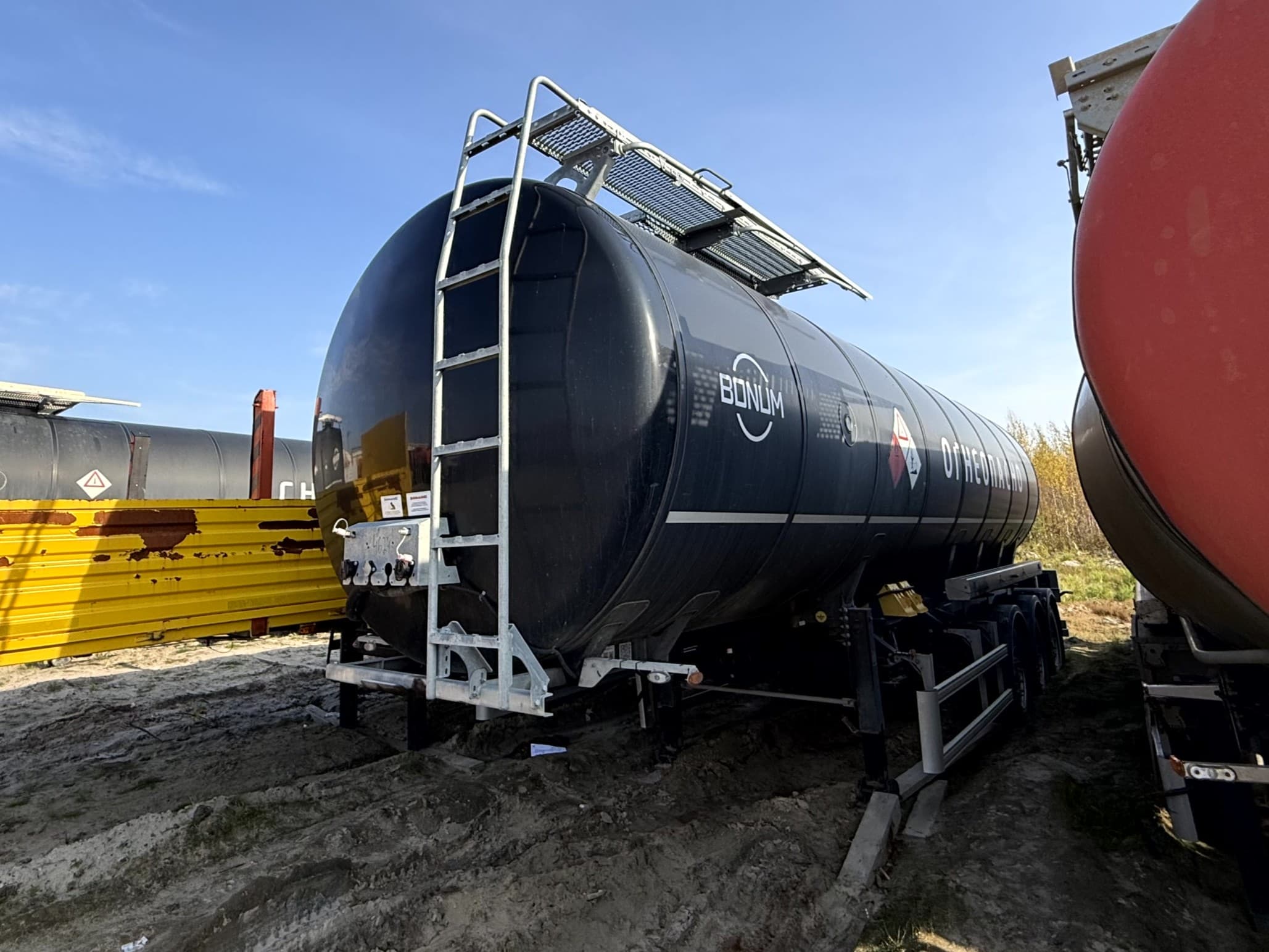 Bonum 9142* Полуприцеп цистерна - 1