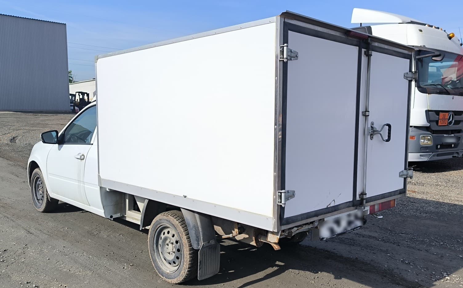 Вис 2349* на шасси LADA Granta Промтоварный фургон - 4