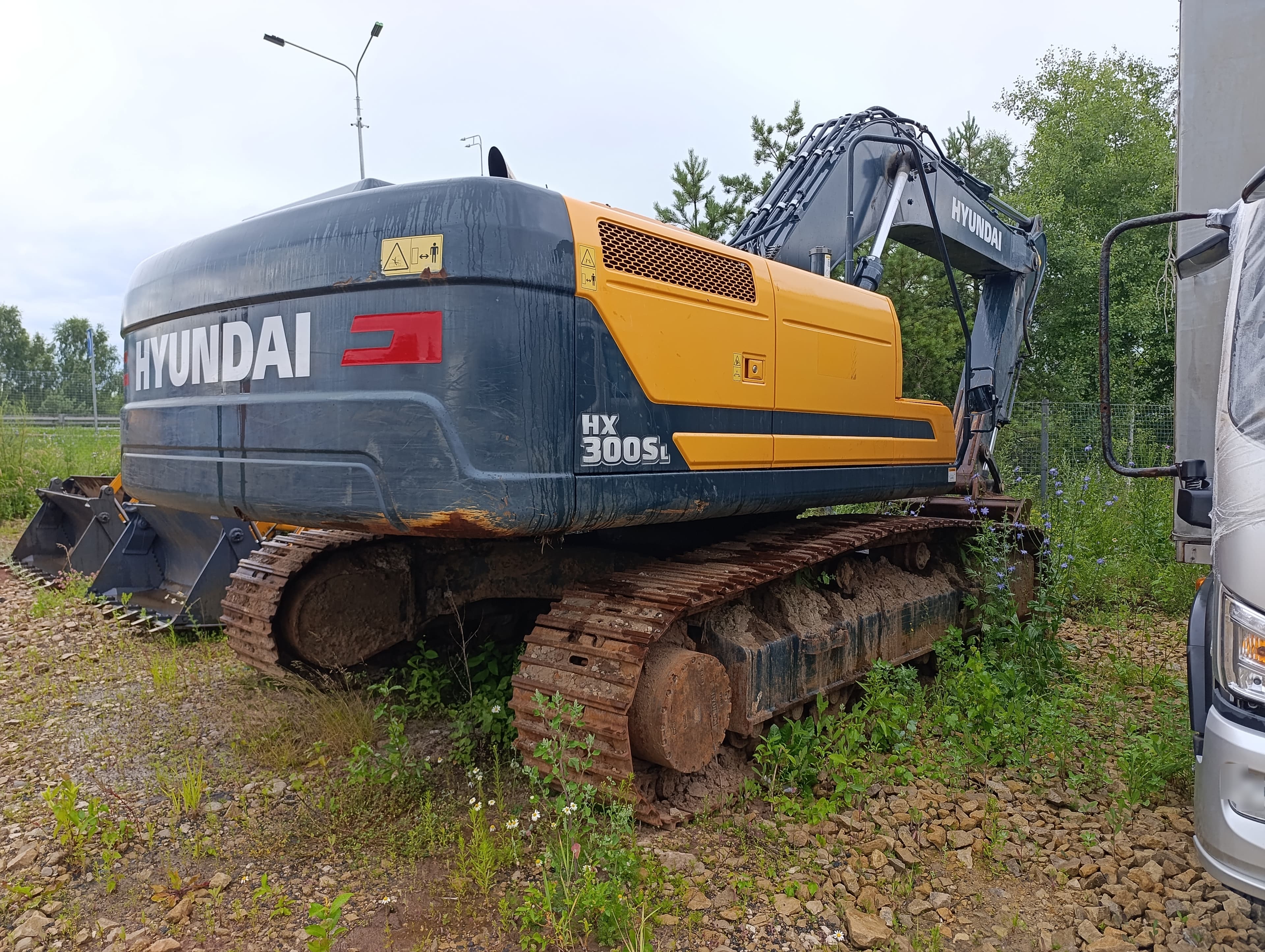 Hyundai HX300 Экскаватор - 3