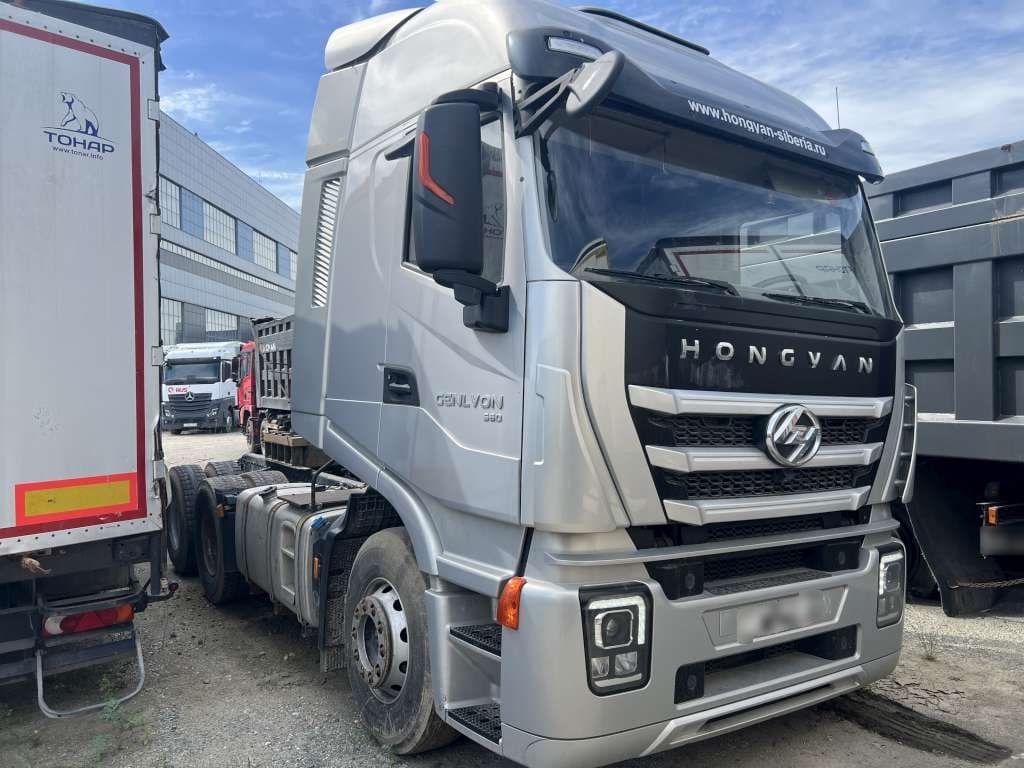 Hongyan 908 6x4 Седельный тягач - 2