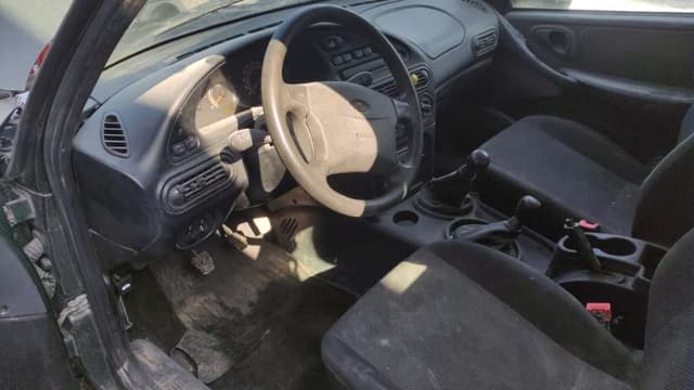 Lada Niva Travel - 5